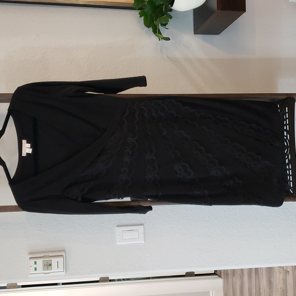 London Times Dresses & Skirts - London Times Black Dress V Neck 3/4 Sleeve Lace Midi Dress Womens 8